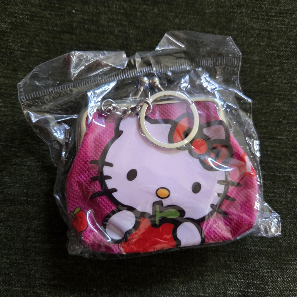NWT Hello Kitty Pink Apple Coin Purse Keychain